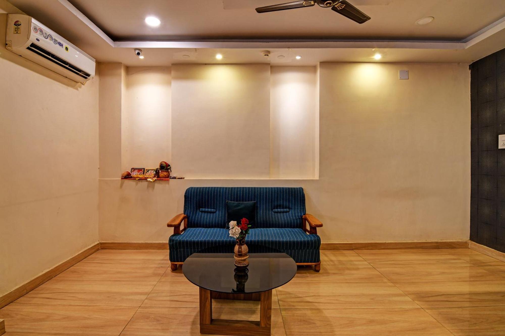 Super Hotel O Nilay Classic 布巴内什瓦尔 外观 照片